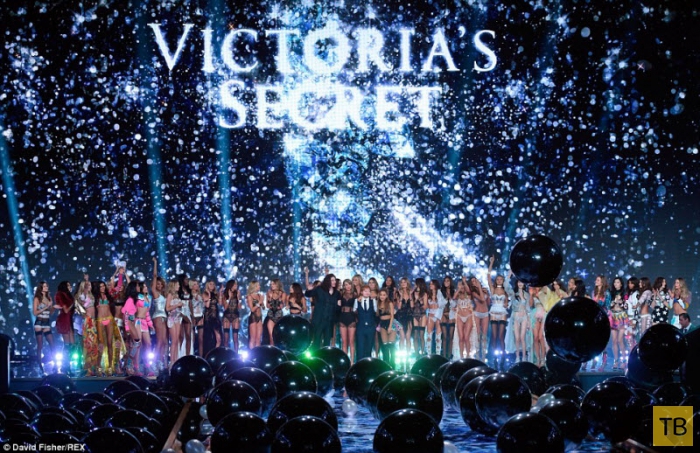 Victoria's Secret Show   (77 )