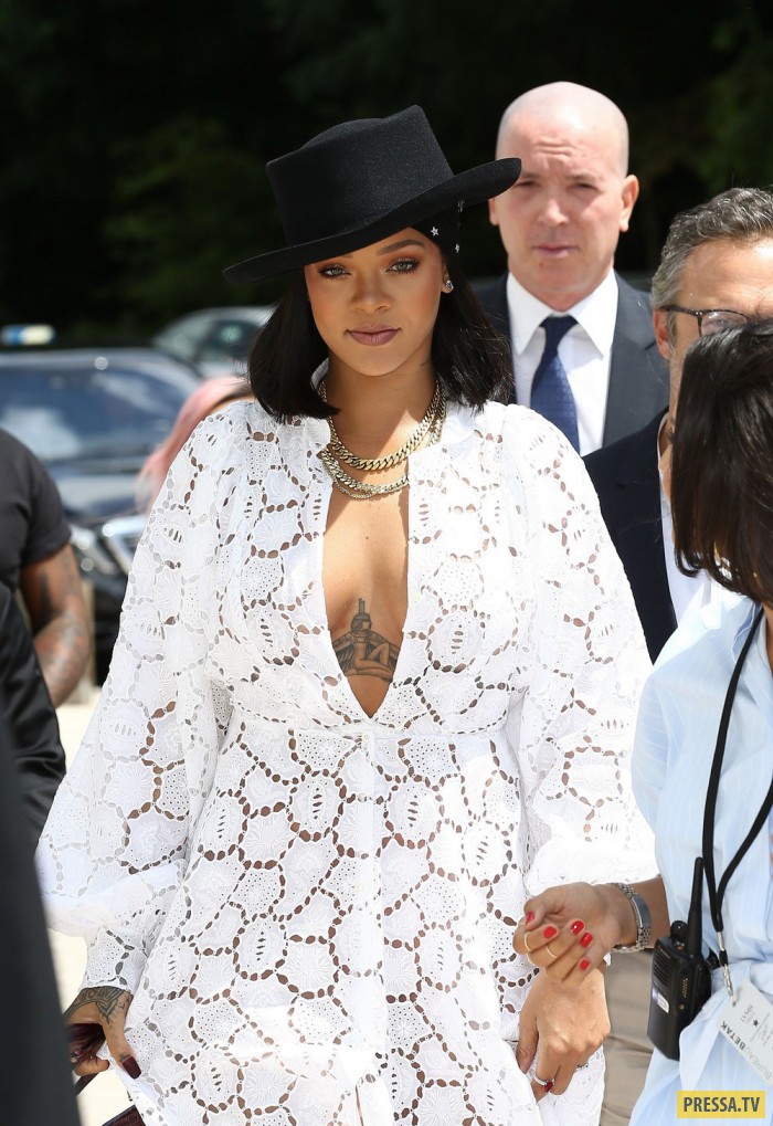 Rihanna       (20 )