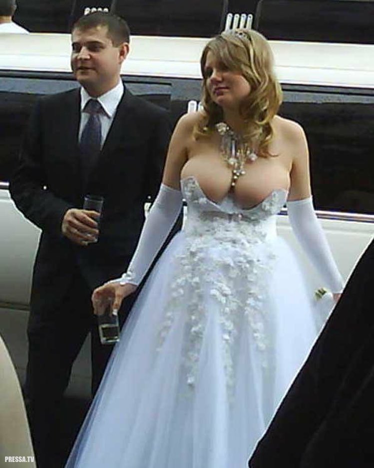 Wedding dress amateur