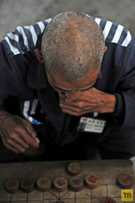 Китайская тюрьма для инвалидов и стариков (19 фото)