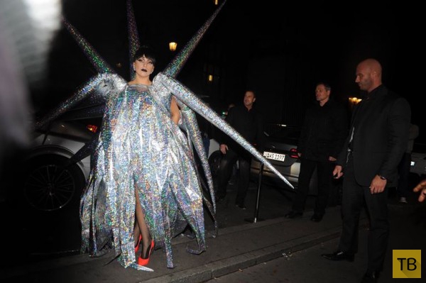 Леди Гага в Париже (10 фото)
