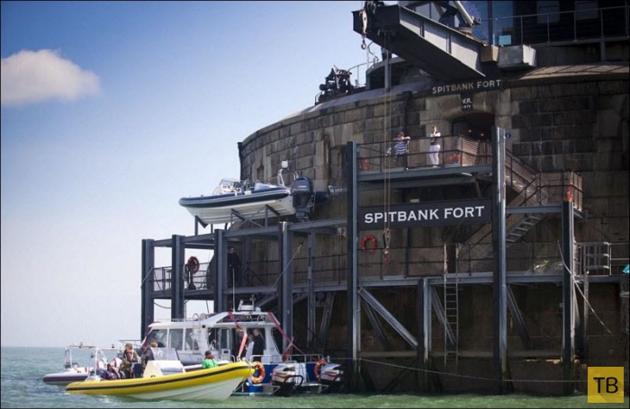 Форт Spitbank - место, где можно переждать зомби-апокалипсис (13 фото)