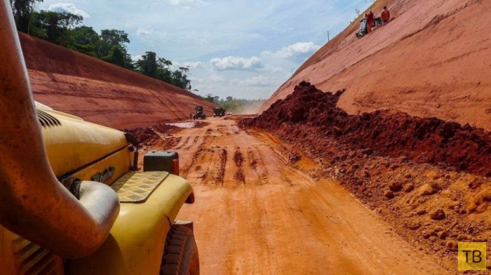 Трансамазонское шоссе: экологическая катастрофа в Бразилии (13 фото)