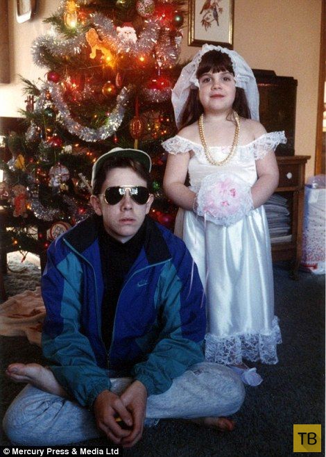 Самые смешные и нелепые рождественско-новогодние семейные портреты (24 фото)