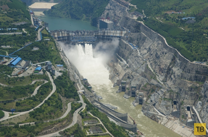 Топ 10: Самые крупные в мире ГЭС (10 фото)