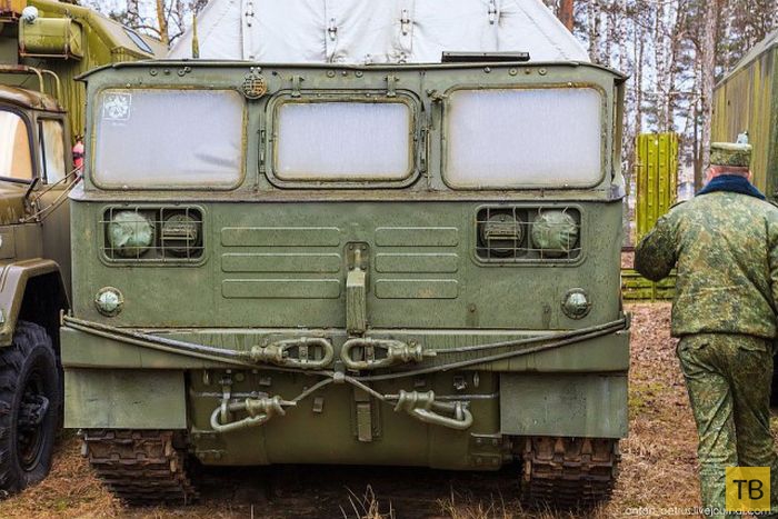 Белорусский супермаркет по продаже старой военной техники (22 фото)