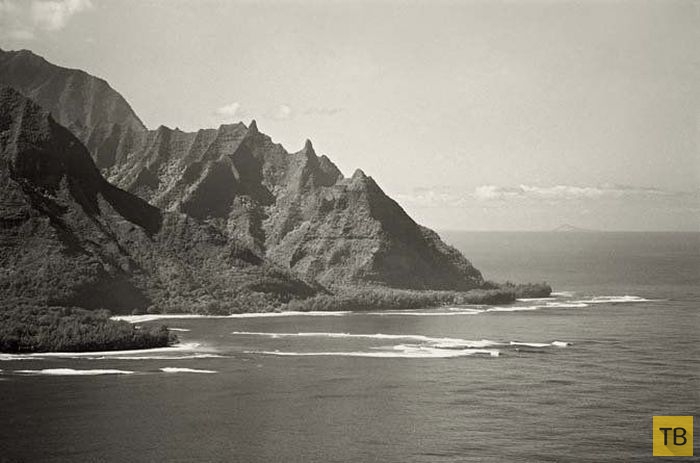 Хиппи на Гавайях в конце 60-х годов ХХ века (19 фото)