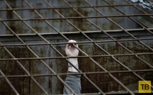 Топ 11: Самые страшные тюрьмы мира (14 фото)