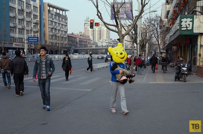 Прогулка по улицам китайских городов (24 фото)