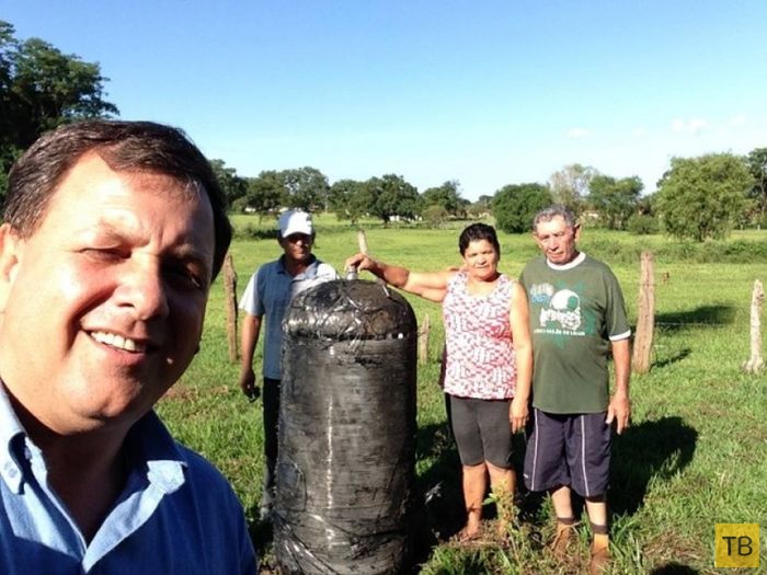 Бразильские фермеры обнаружили на приусадебном участке необычную находку (5 фото)