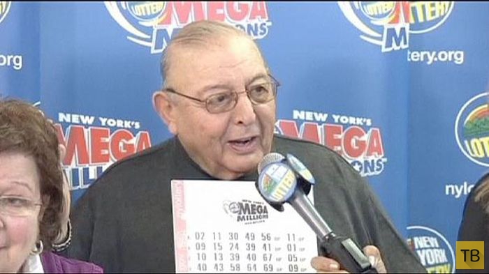80-летний пенсионер из США Гарольд Даймонд (Harold Diamond) выиграл джек-пот в 326 млн долларов (3 фото)