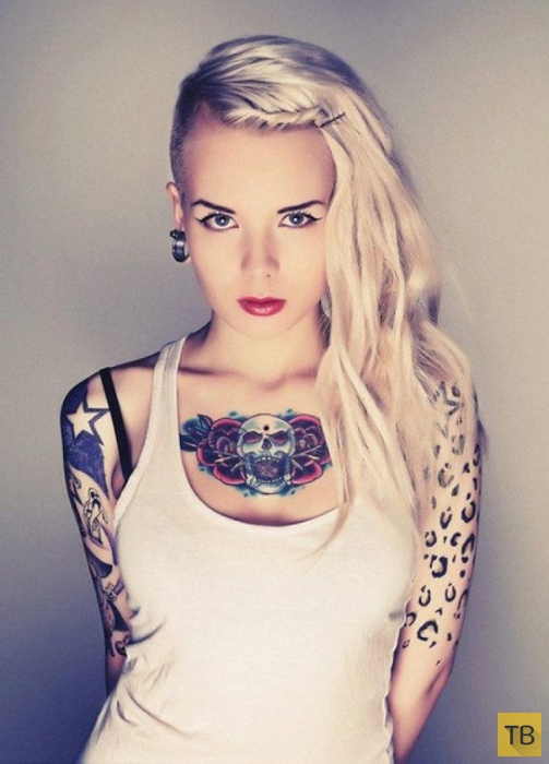Симпатичные девушки с привлекательными татуировками (27 фото)