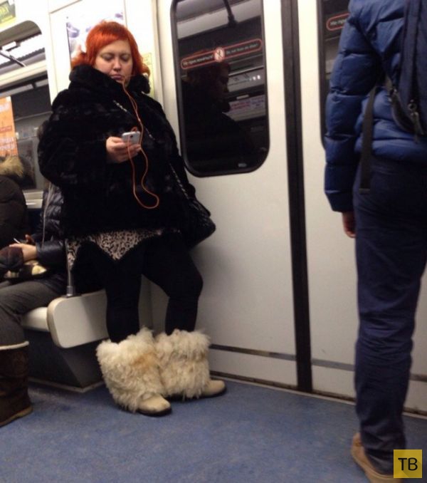 Необычные люди в метро Санкт-Петербурга (42 фото)