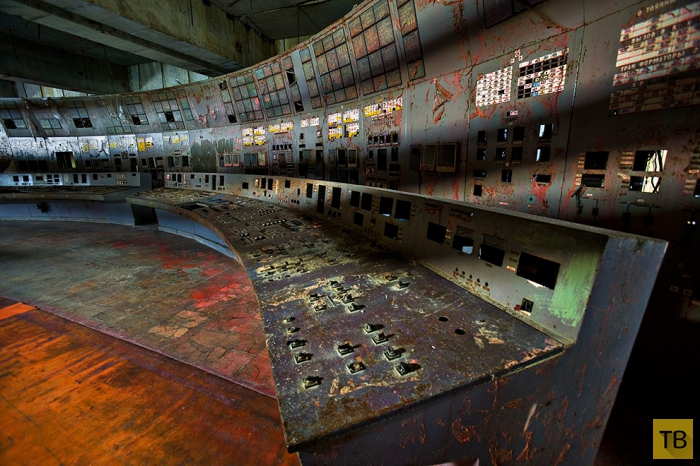 Что скрывает саркофаг Чернобыльской АЭС (11 фото)