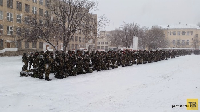 Будни военнослужащих разведотряда «Русь» (19 фото)
