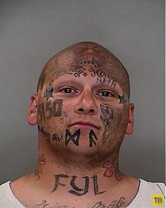 Неприятные татуировки на лице (21 фото)