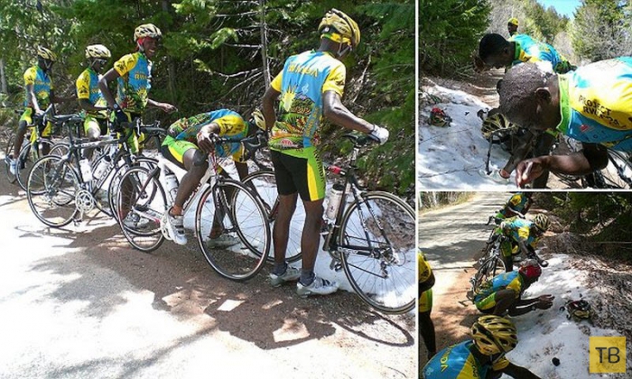 Велосипедисты из Руанды впервые увидели снег на сборах в США (7 фото)