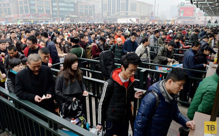 Новогодняя миграция китайцев (14 фото)