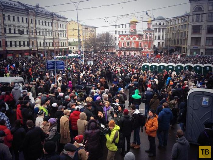 Траурный марш памяти Бориса Немцова в Москве (25 фото)