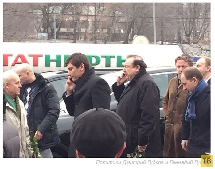 Прощание с Борисом Немцовым в Москве (44 фото)
