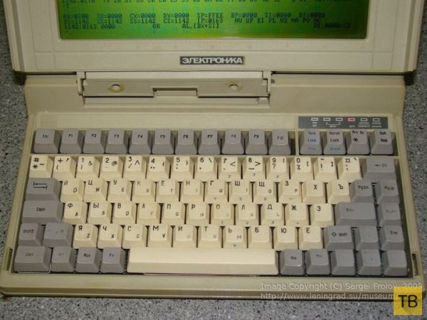 Первый советский ноутбук — "Электроника МС 1504" (16 фото)