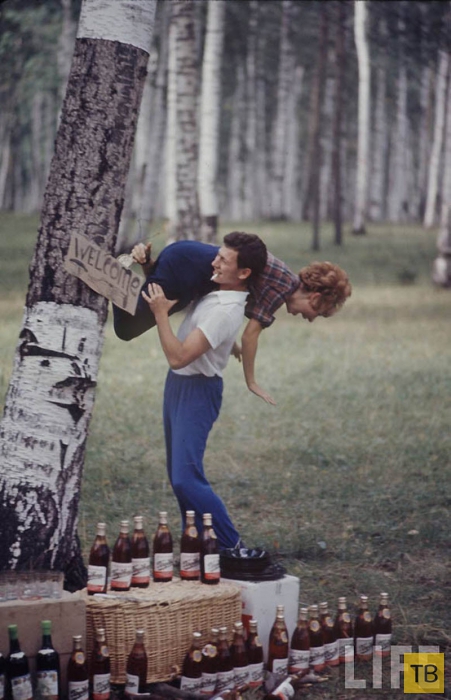 Фотографии советской молодёжи в журнале «LIFE» 1967 года (26 фото)