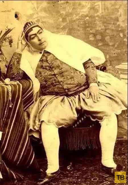 Гарем иранского шаха Насера Каджара (12 фото)