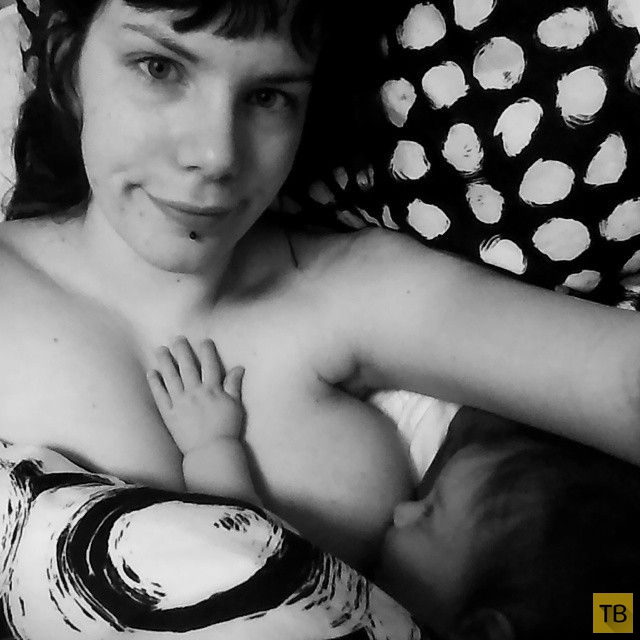 Фотографии кормления грудью, выложенные в Instagram (25 фото)