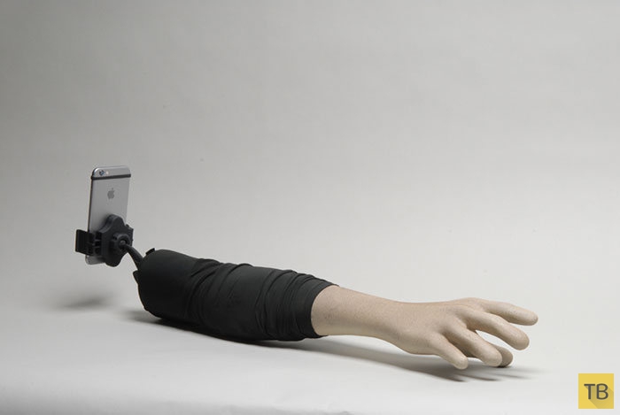 Штатив для селфи в форме человеческой руки (5 фото)