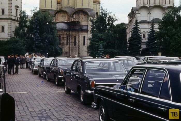 Цветные фотографии из СССР (22 фото)