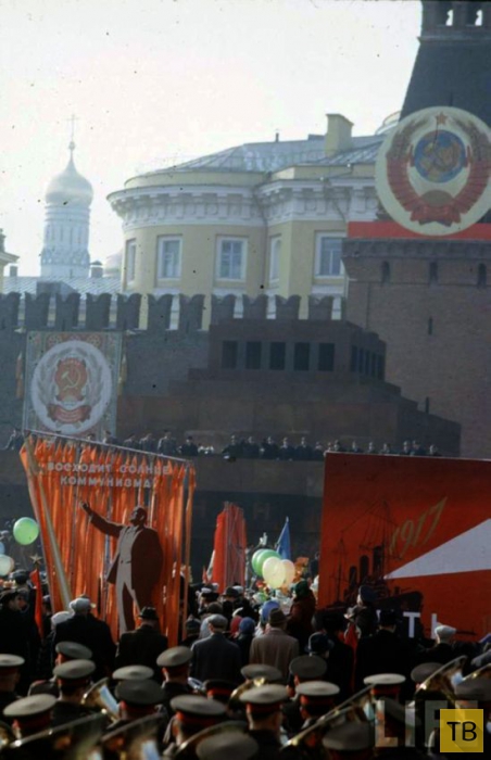 СССР: Первомайские праздники (23 фото)