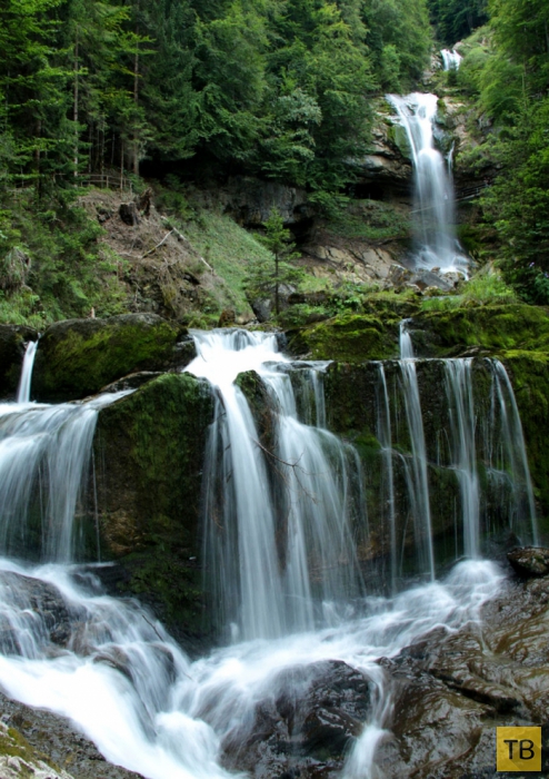Топ 10: Самые красивые водопады мира (50 фото)
