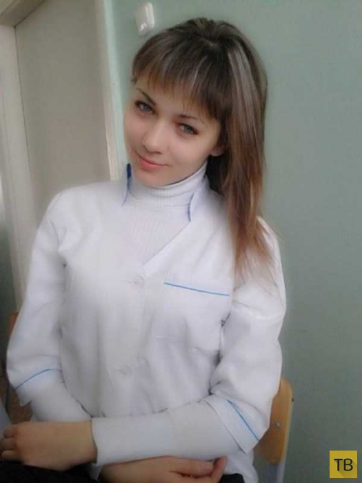 Симпатичные девушки-медички на рабочем месте (48 фото)