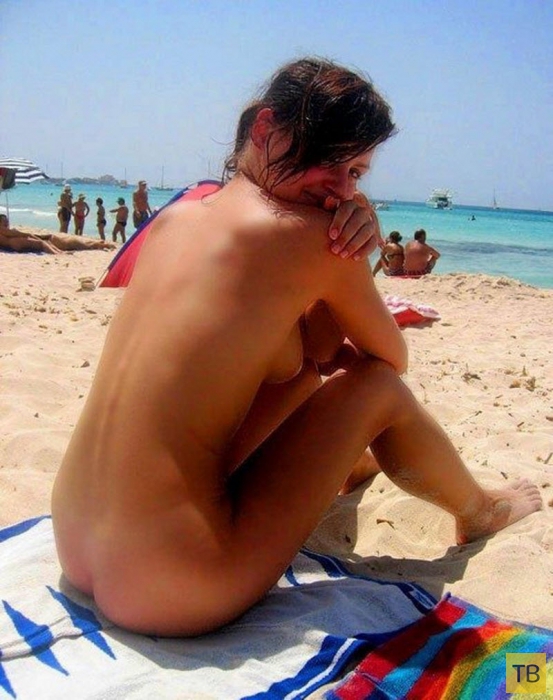 (18+) Подборка фотографий с нудисткого пляжа (45 фото)