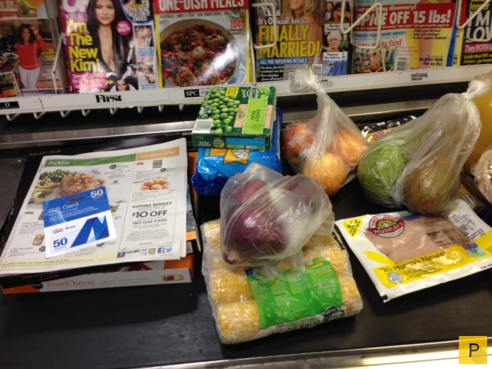 Что покупает среднестатистическая американская семья в супермаркете (8 фото)