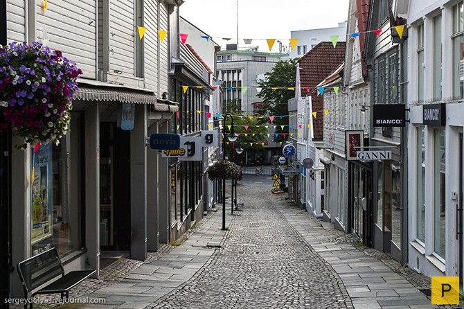Экскурсия по Ставангеру - самому богатому городу Норвегии (34 фото)