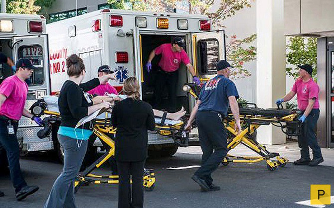 Жесть!!! Расстрел  людей в колледже штата Орегон (13 фото)