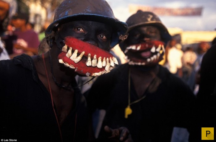 Обряды вуду на Гаити (27 фото)