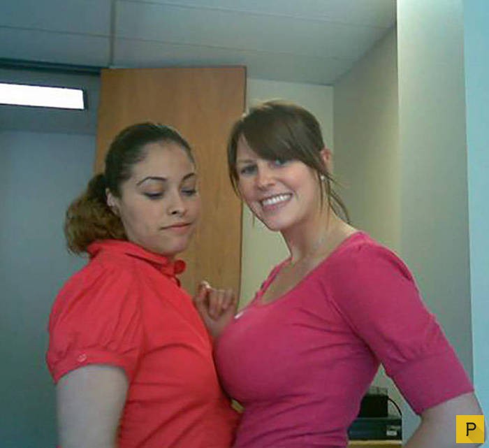 Прикольная подборка девушек с большой грудью и их невезучих подруг (42 фото)