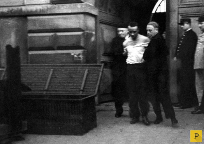 Последняя публичная казнь французской гильотины (11 фото)
