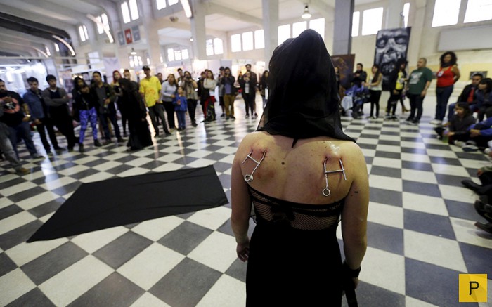 Фестиваль фанатов модификации тела в Чили (10 фото)