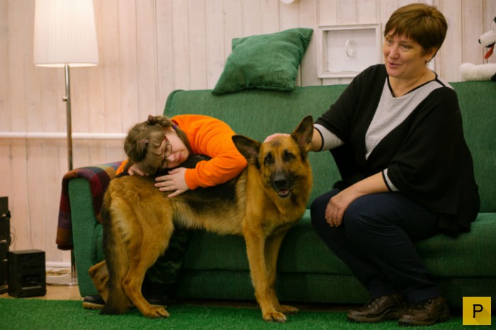 Дети с синдромом Дауна и собаки (16 фото + видео)