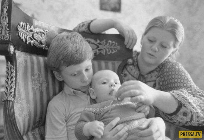 Ирина муравьева с сыновьями фото