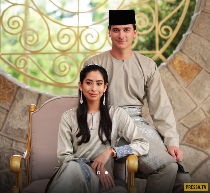 Единственная дочь малазийского султана вышла замуж за простого голландца (13 фото)