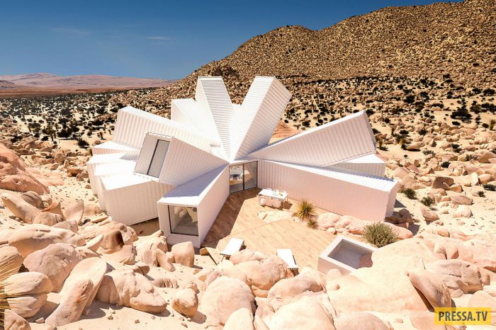 Удивляющий своей геометрией дом, в котором Вы бы захотели побыть подольше (9 фото)