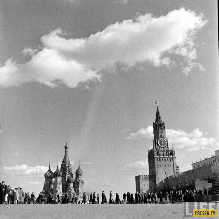 Москва и москвичи в 1947 году (40 фото)