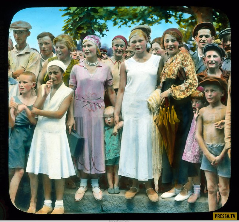 Раскрашенные вручную фотографии Одессы 30-х годов (22 фото)