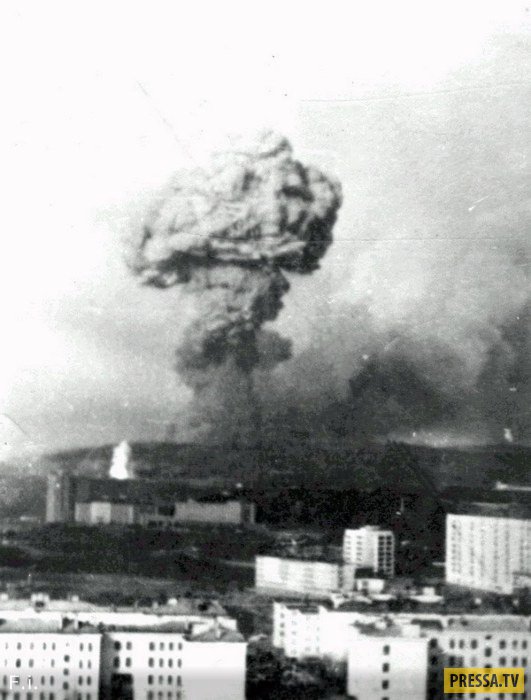 Крупнейшая трагедия в СССР - взрывы на складах боеприпасов в Североморске (6 фото)