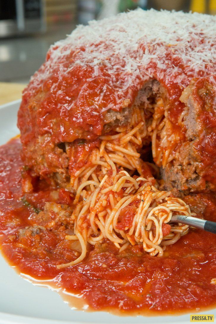 Еда в тренде: фрикаделька с начинкой из спагетти
