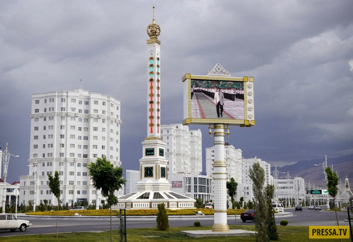 Постсоветский Туркменистан - особенности жизни (18 фото)